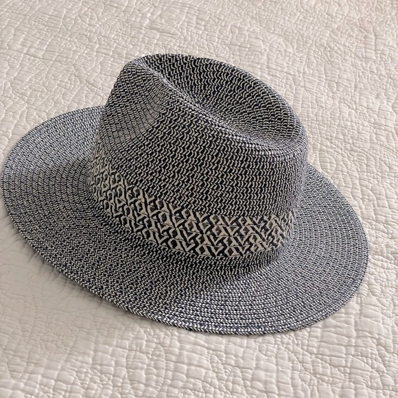 Melrose and Market Accessories - NWT Melrose and Market, Fedora hat, Blue, O/S